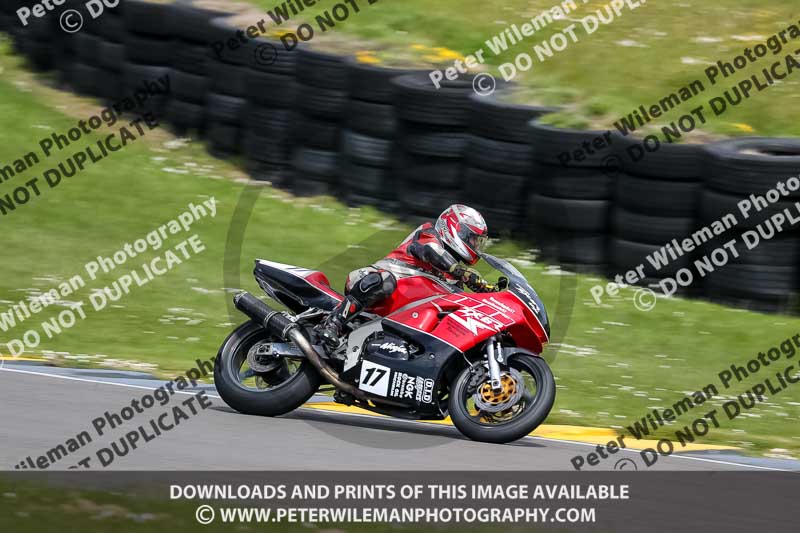 anglesey no limits trackday;anglesey photographs;anglesey trackday photographs;enduro digital images;event digital images;eventdigitalimages;no limits trackdays;peter wileman photography;racing digital images;trac mon;trackday digital images;trackday photos;ty croes